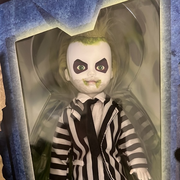 Living Dead Dolls BeetleJuice - Picture 3 of 3